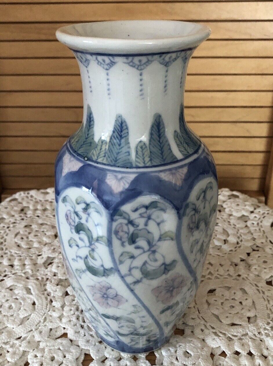 Antique Oriental Lovely Stunning Blue Floral Swirled Panel Vase