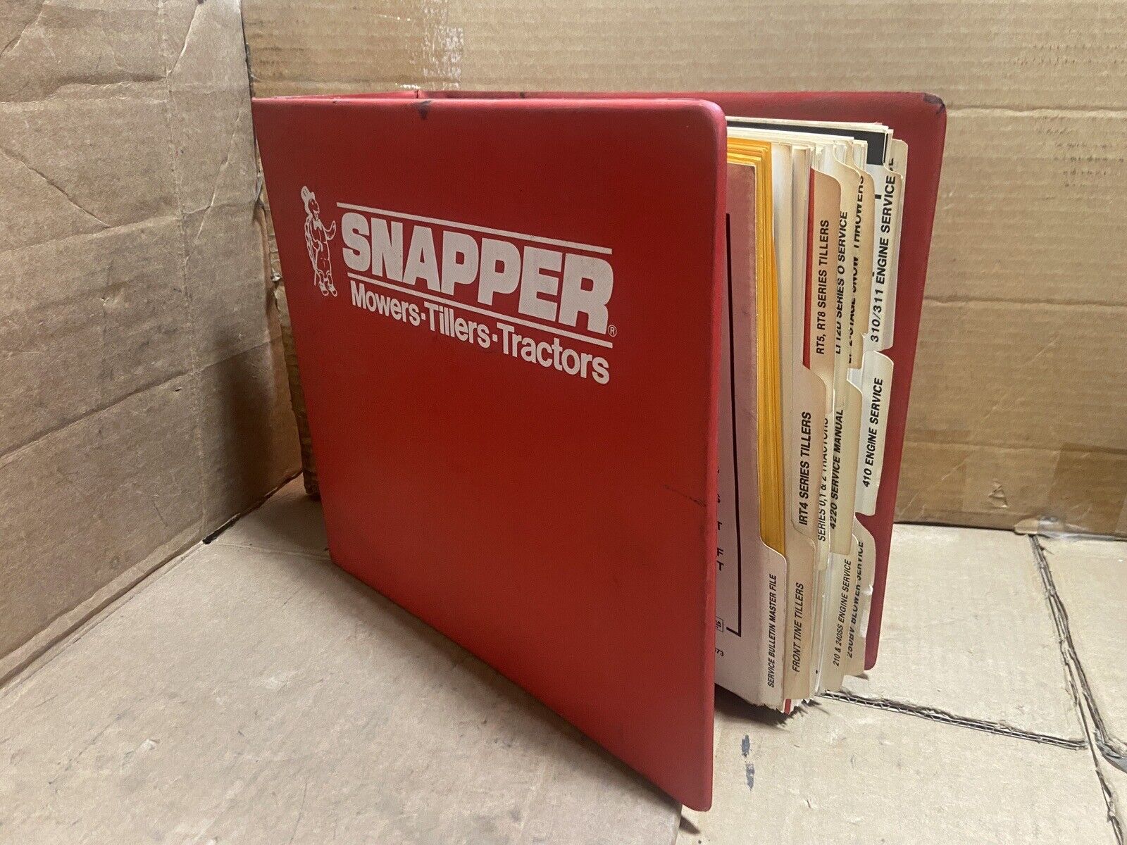 Snapper Lawn Mower Tiller 3 Ring Binder w/ Service Manuals 501 IRT4 LT16 LT12D