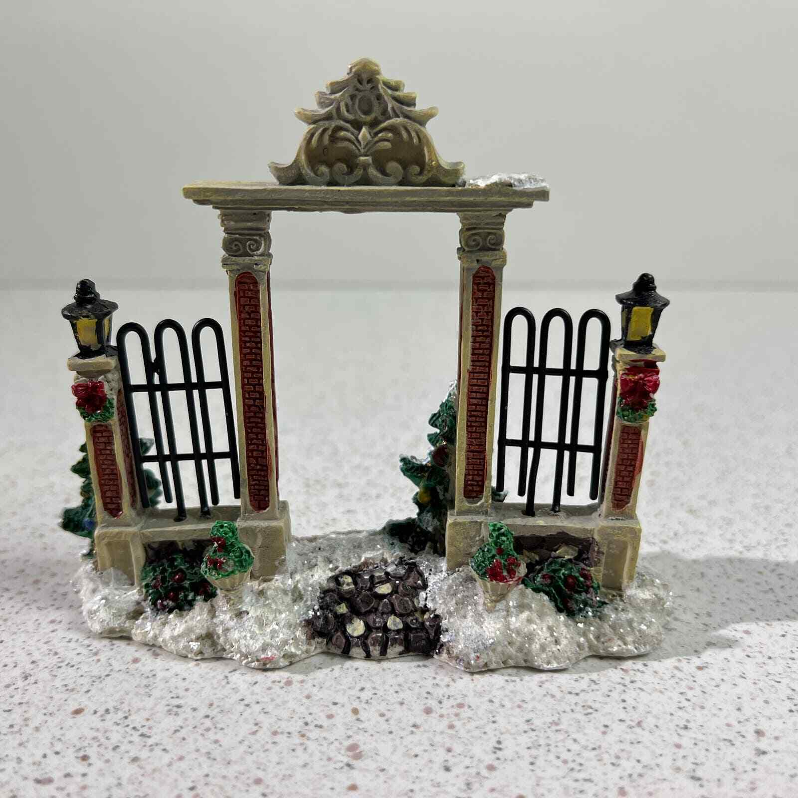 Windham Heights Pack Gate Entry Way Fence Christmas Village Miniature Building