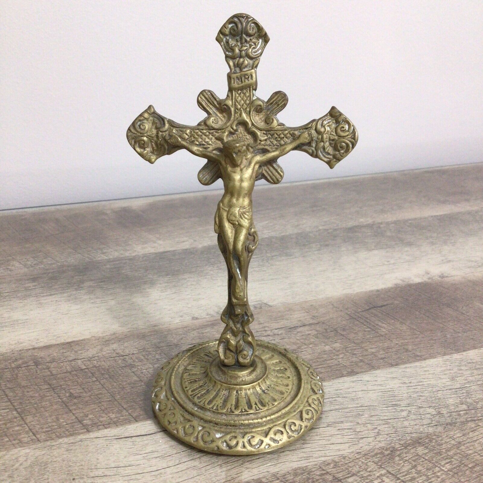 Vintage Ornate Brass Tabletop Catholic Crucifix INRI Cross Jesus Christ