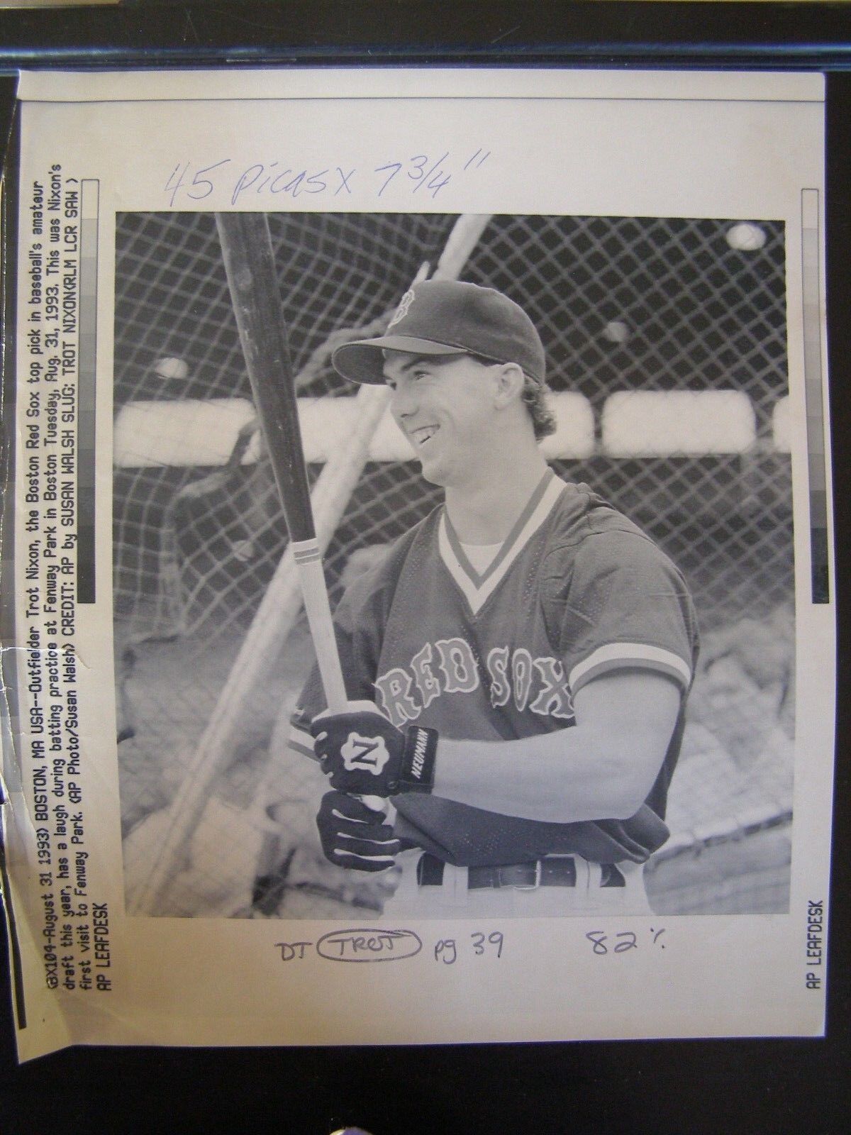 Vintage  Baseball Press Wire Photo 1993 Boston Red Sox Trot Nixon
