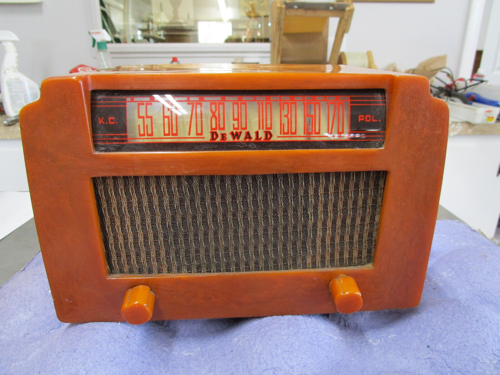 Rare DeWald Catalin Operadio K.C. P.O.L. Vintage Radio