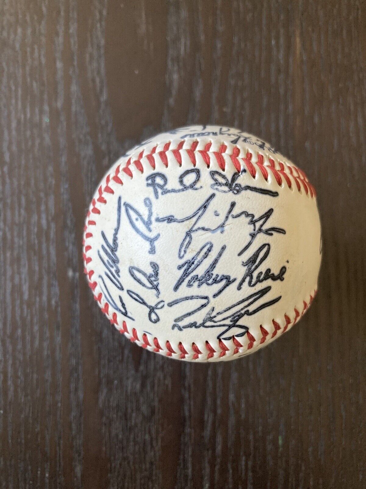 2005 Seattle Mariners Autographed Baseball