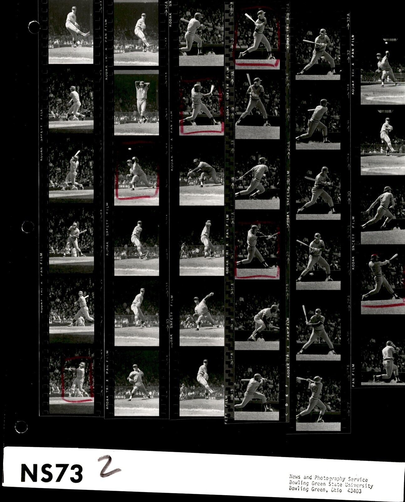LD345 1974 Orig Contact Sheet Photo CLYDE WRIGHT MILW BREWERS - DETROIT TIGERS