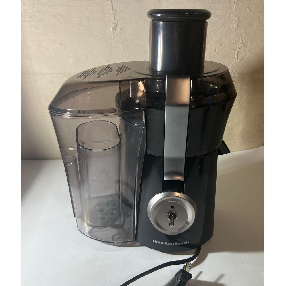 Big Mouth 2-Speed Juice Extractor by Hamilton Beach