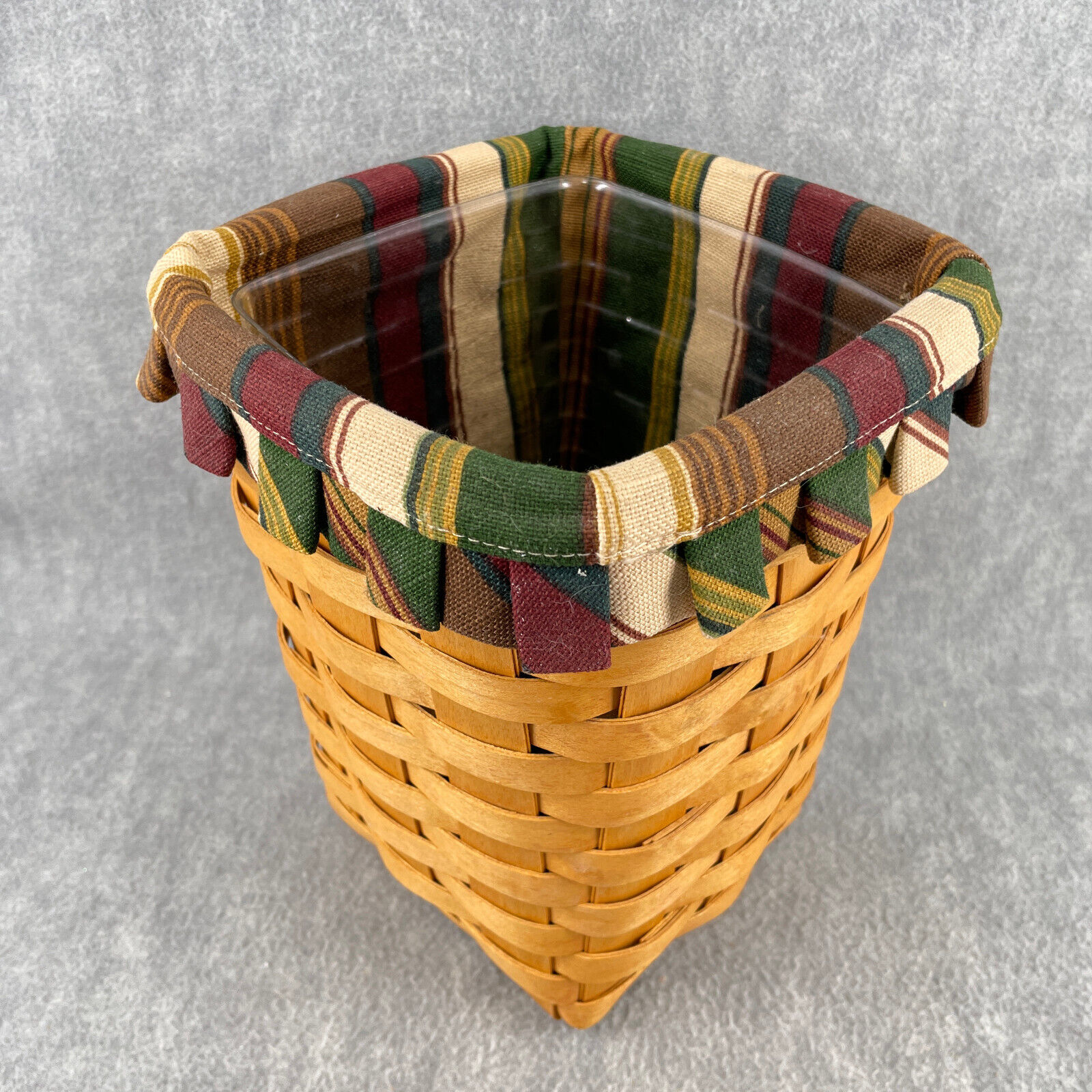 Longaberger Medium Spoon Basket with Fabric and Plastic Liners 2001