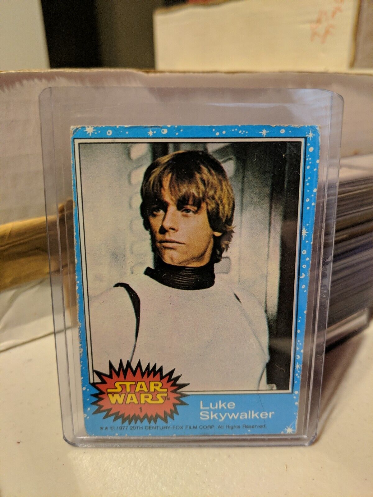 Vintage 1977 Topps Star Wars Series 1 Luke Skywalker Card #1 VF/EX *Rookie Card*
