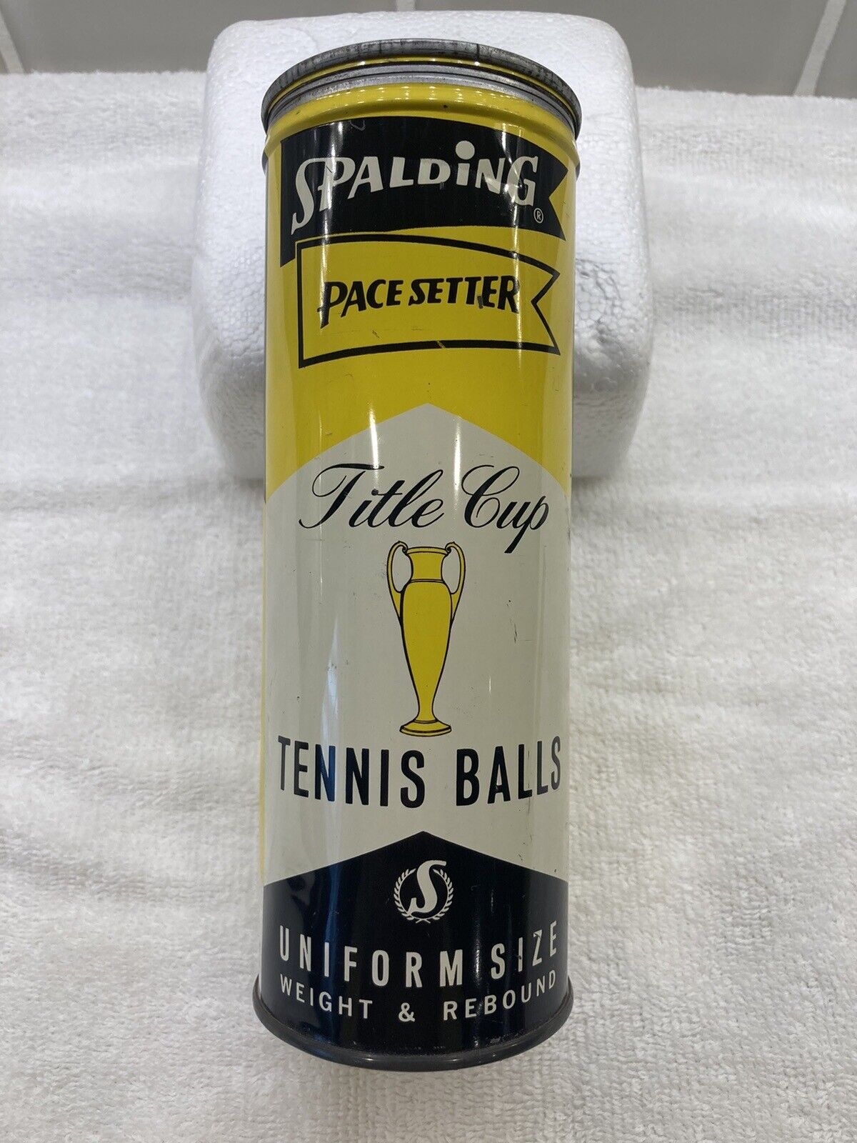 Vintage Spalding Tennis Ball Can Pacesetter Title Cup Metal Top RARE