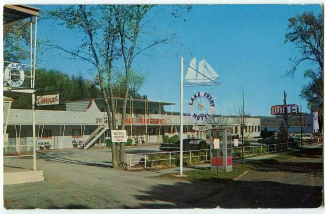 Lake Front Motel Vintage Cooperstown NY Postcard 62315 OS