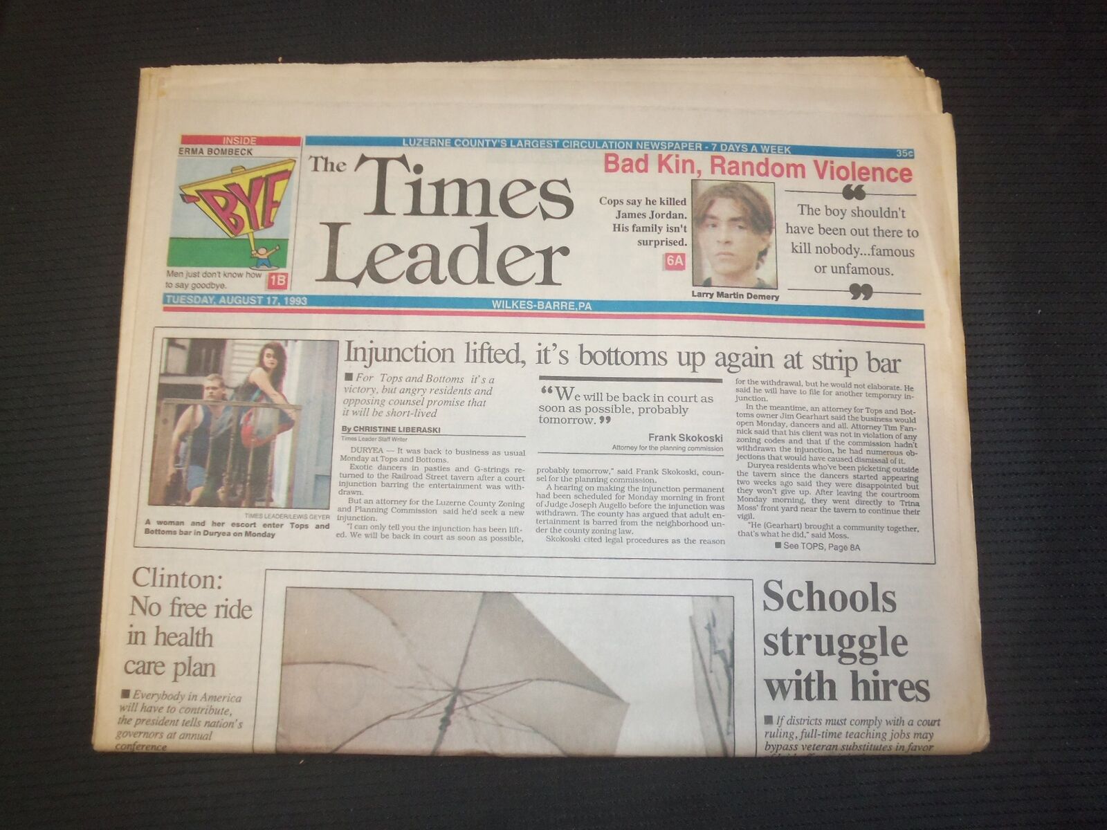 1993 AUG 17 WILKES-BARRE TIMES LEADER -CLINTON NO FREE RIDE HEALTH PLAN- NP 7544