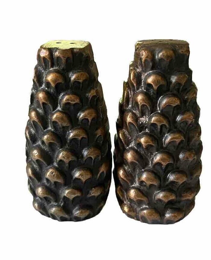 Vintage Pine Cone Salt And Pepper Shakers