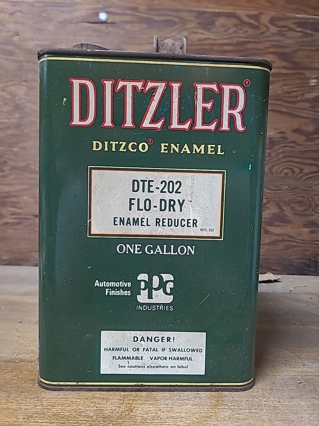 VTG Ditzler Ditzco Enamel Reducer 1 Gallon DTE-202 Flo-Dry Can Half Full