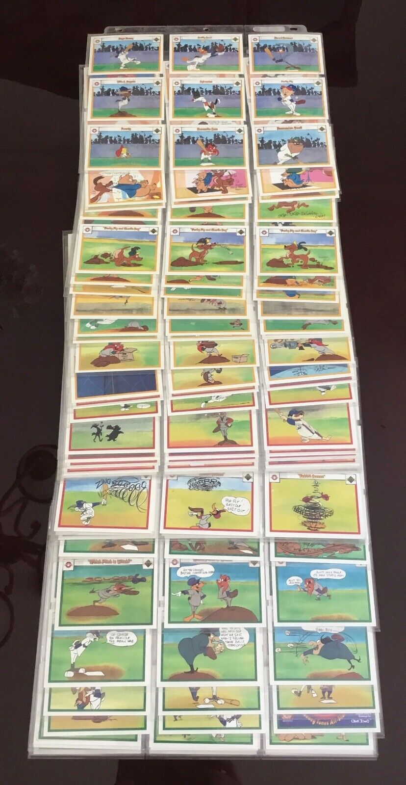 1990 Upper Deck Looney Tunes Comic Ball Set #1-594 (99%  complete + extra cards)