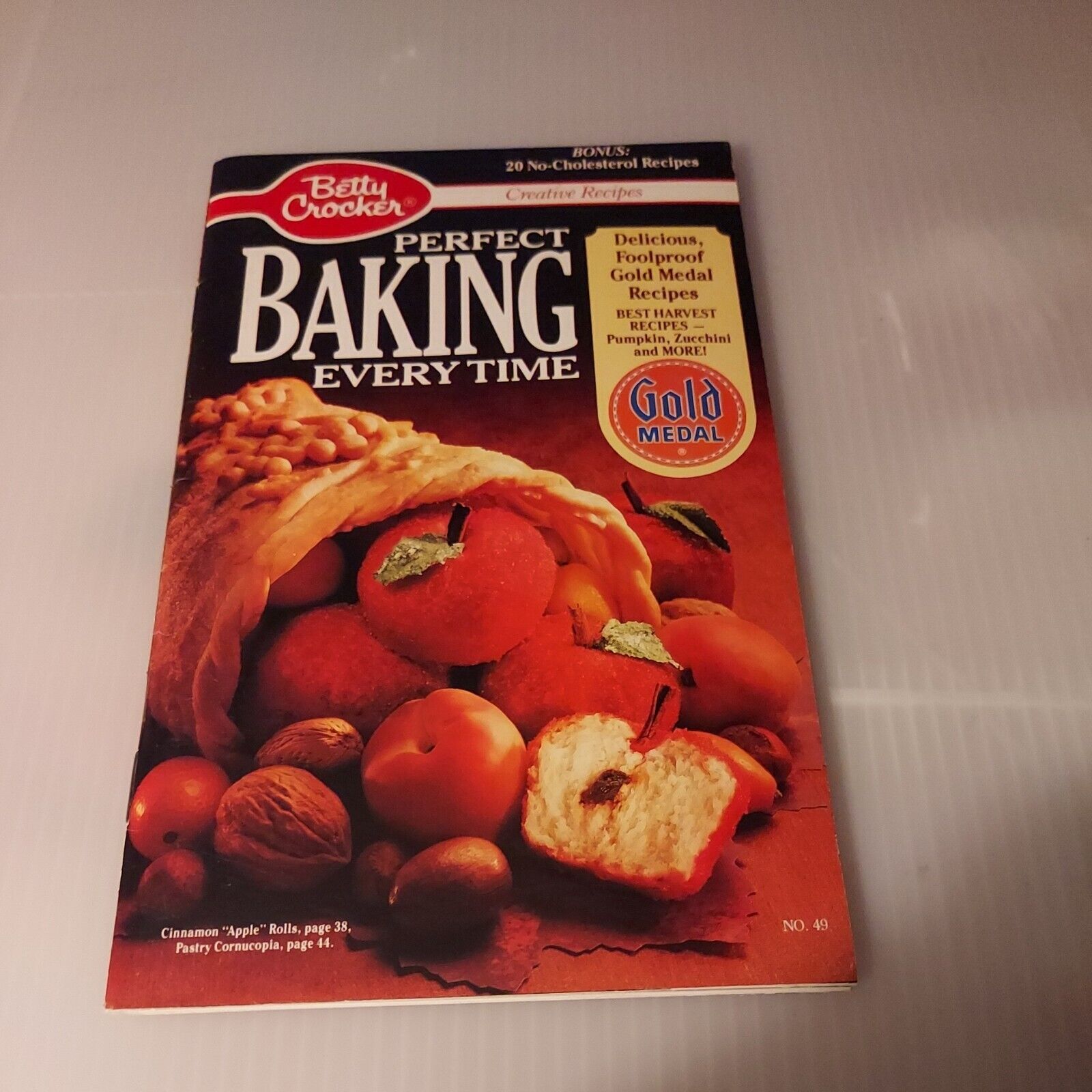 1990 October, Betty Crocker Recipe Booklet #49 \