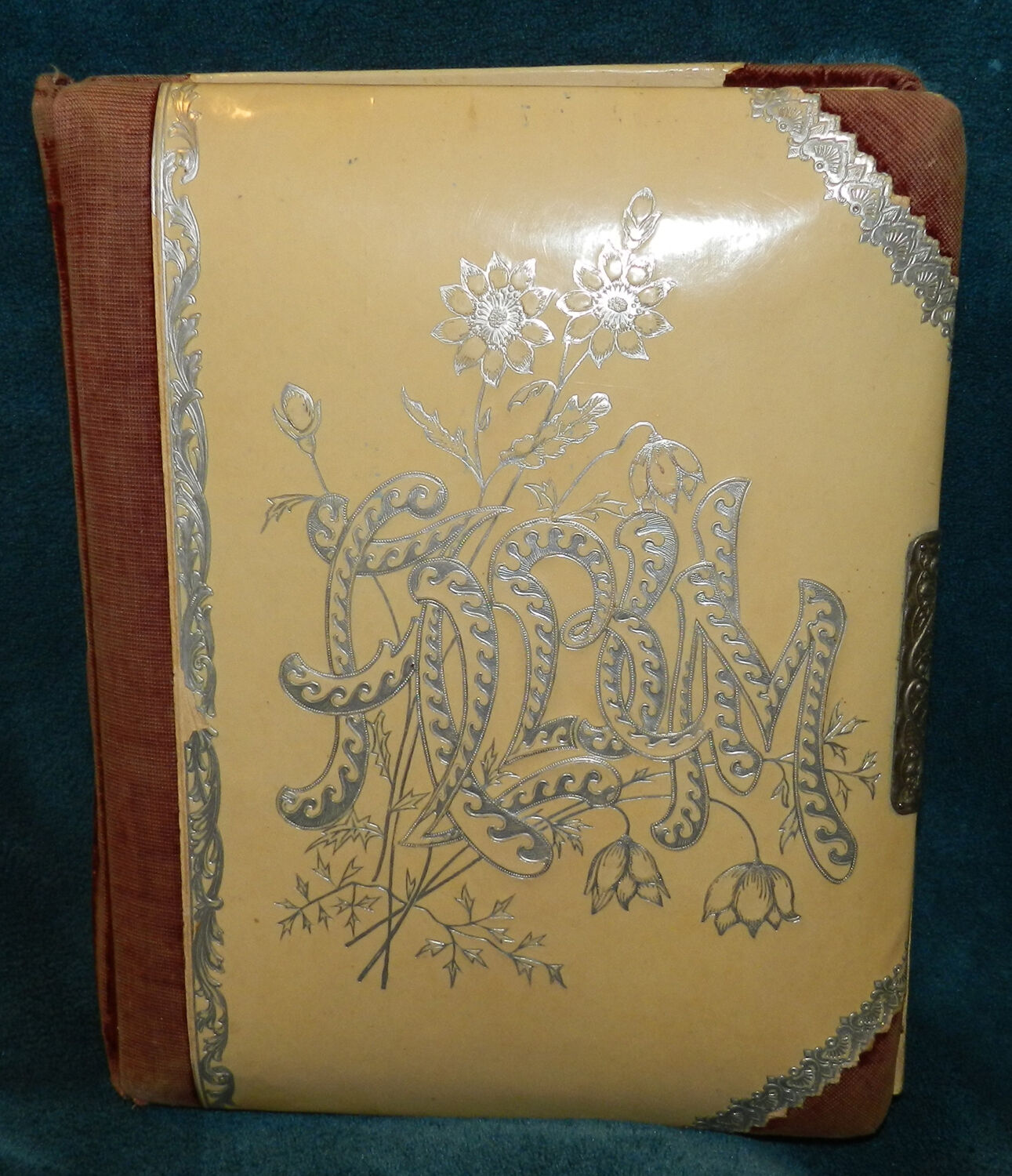 LOVELY OLD ANTIQUE/VINTAGE CREAM COLORED CELLULOID PHOTO ALBUM 