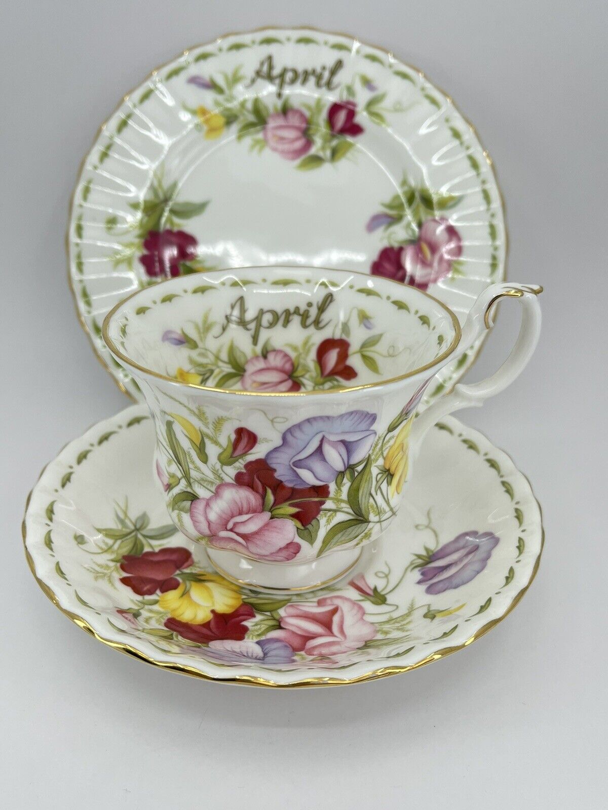 Vintage Royal Albert Flower of the Month Series Sweet Pea tea cup saucer plate