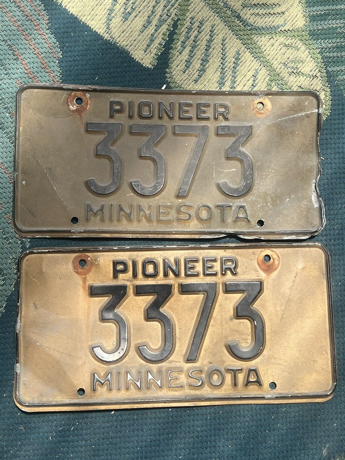 Pair Minnesota Pioneer License Plate Dodge Ford Chevrolet Collector MN