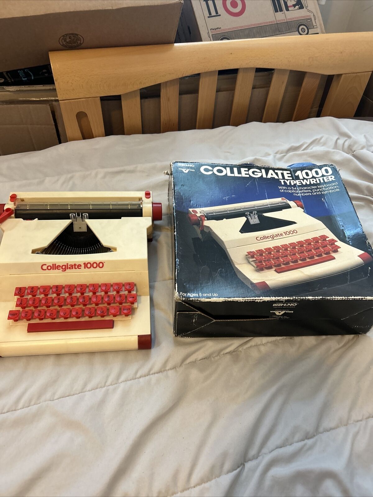 Collegiate 1000 Typewriter W/ Instructions All Buttons Work 1992 Kids Toy