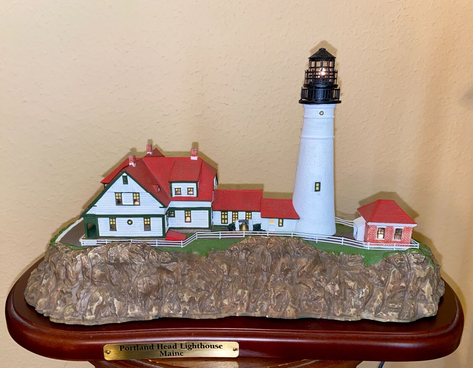 The Danbury Mint 1994 “Portland Head Lighthouse” Maine with Base