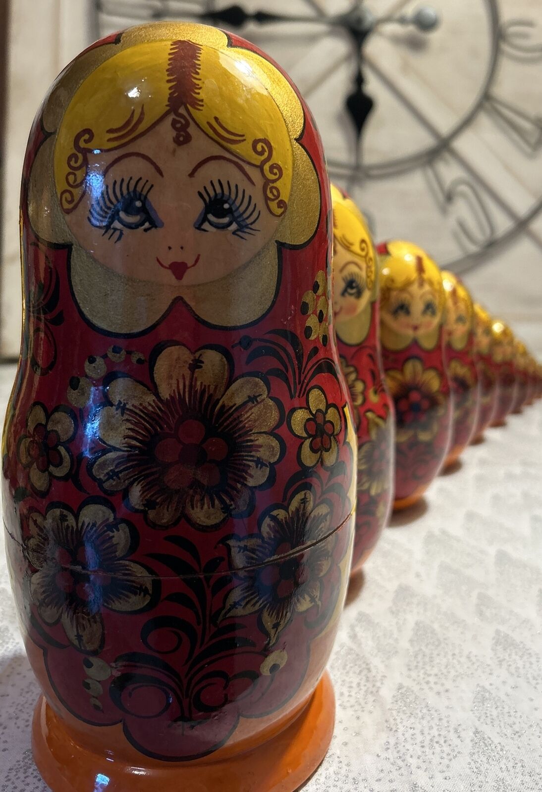 1995 Russian Matryoshka Nesting Dolls Hand Painted Set of 10 Traditional Red