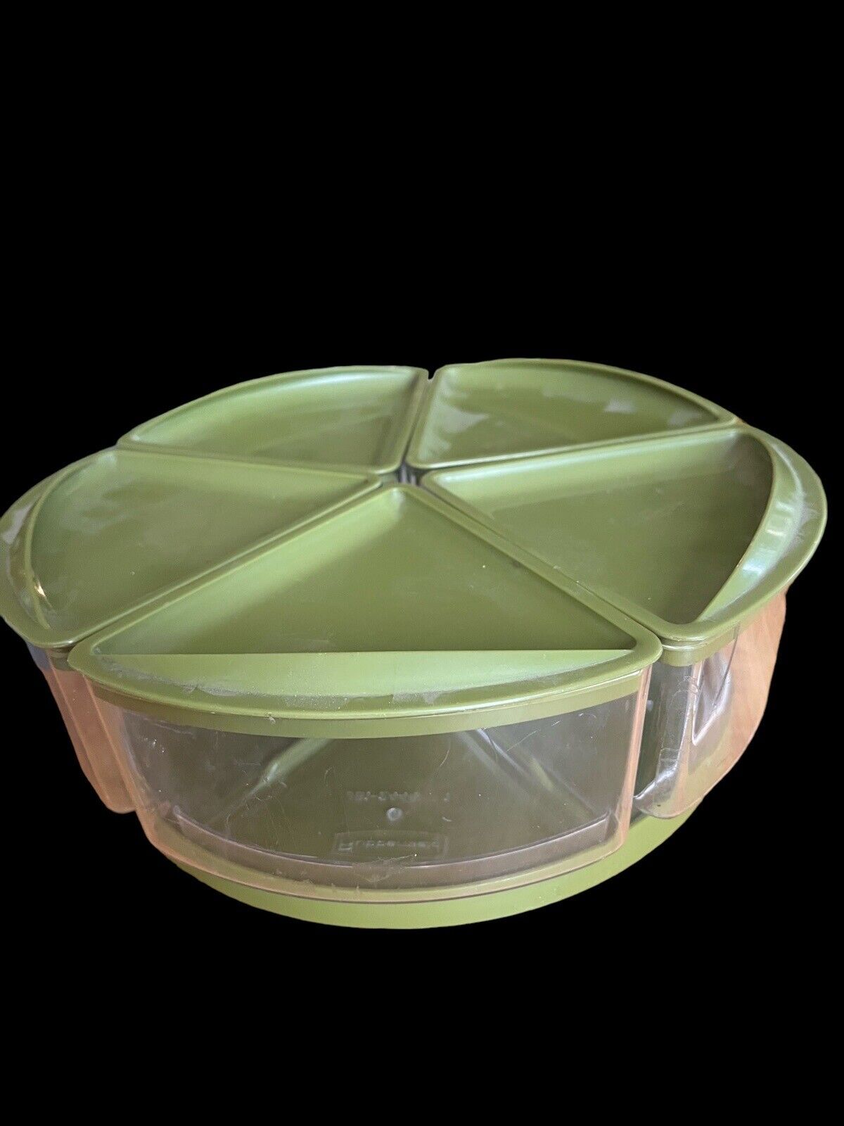 Vintage Rubbermaid Green Lazy Susan Witn 5 Pie Shaped Containers With Lids