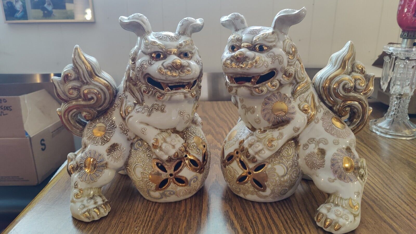 Pair Of Large Toyo Japan Foo Dogs Matching  Gold Trim Cream Excellent Condition 