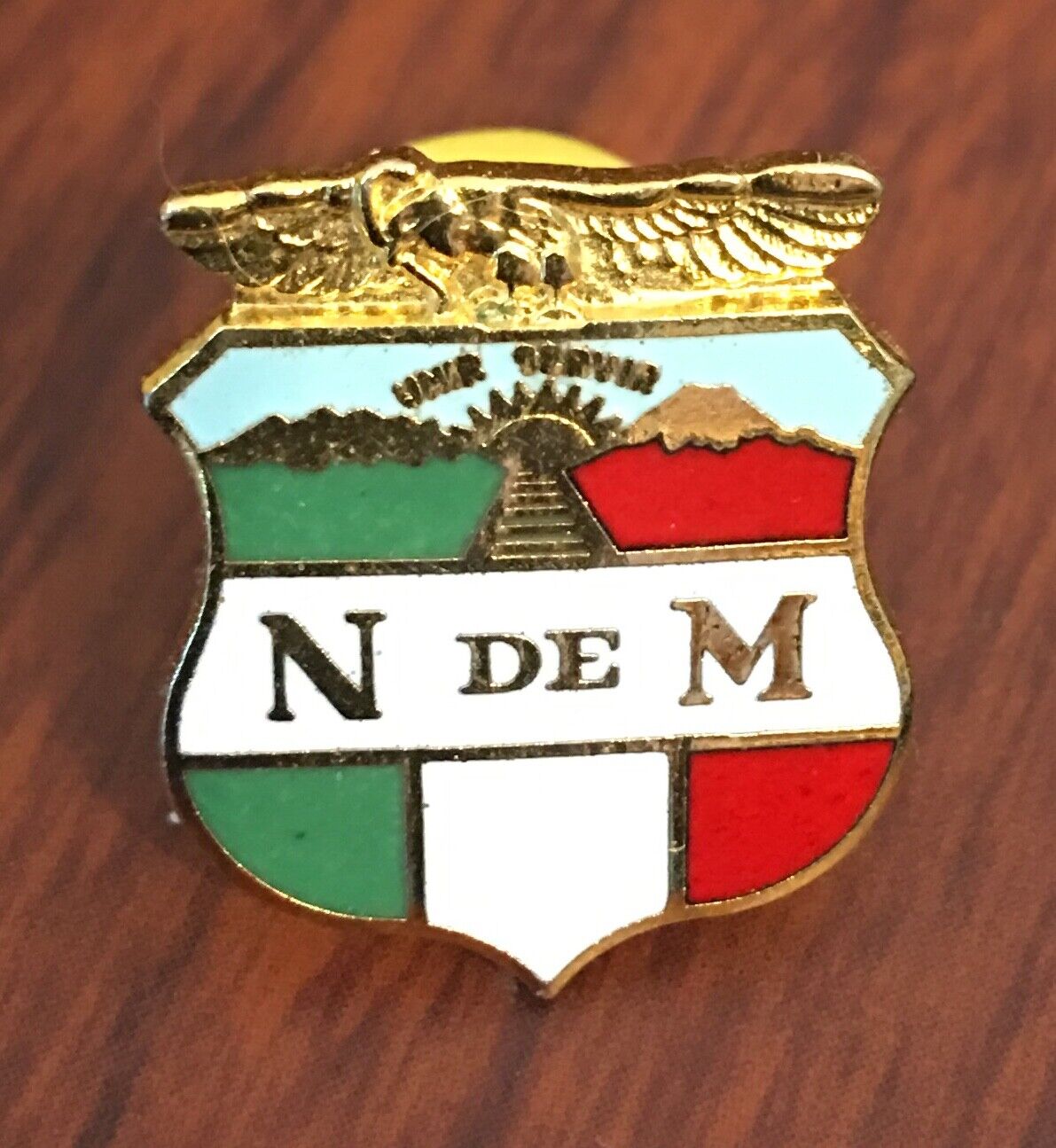 Railroad Hat-Lapel Pin/Tac- Ferrocarriles Nacionales de México (NDeM)  #1641-NEW
