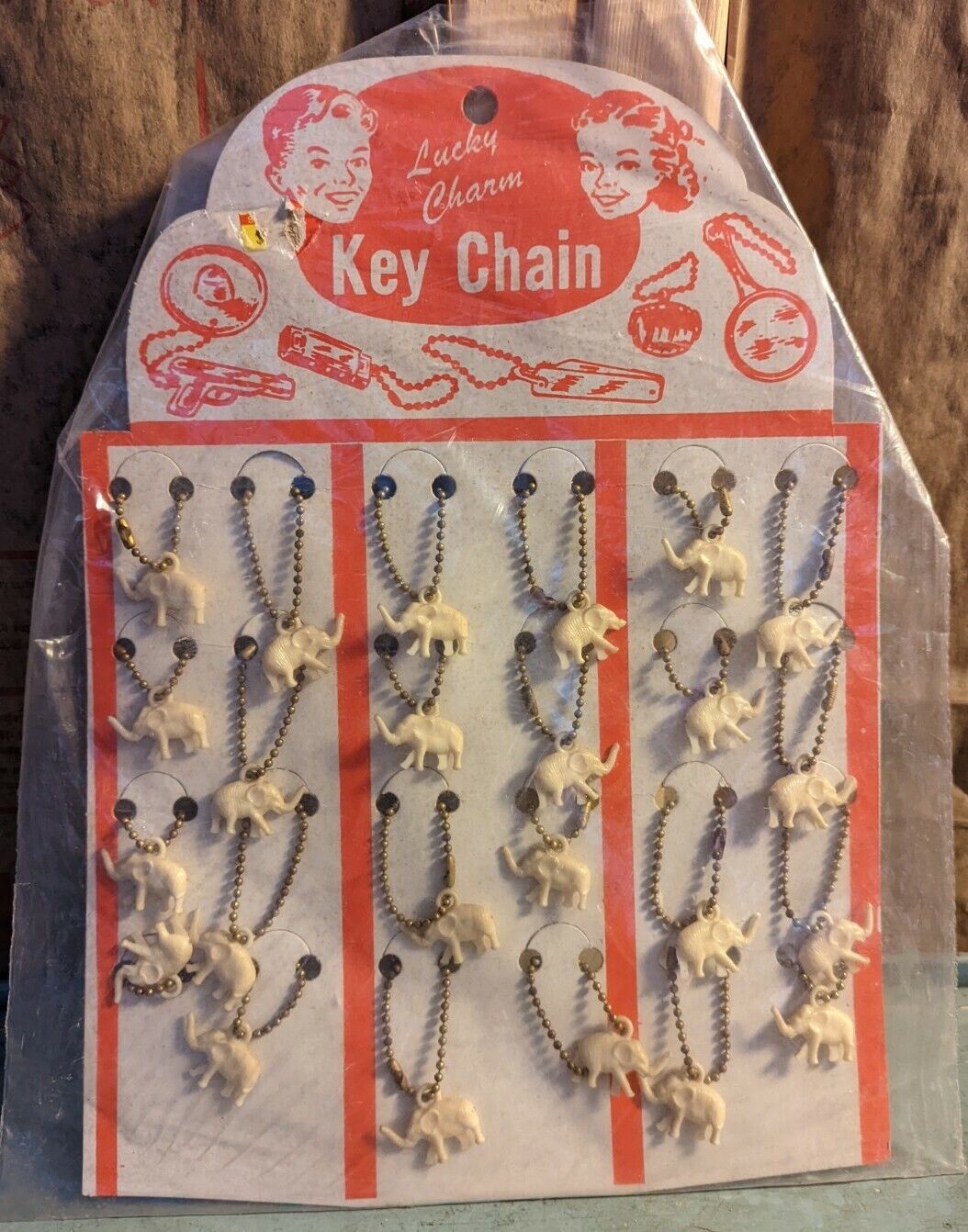NOS 50s 60s Elephant Vintage Lucky Charm Display Plastic 24 Keychains 