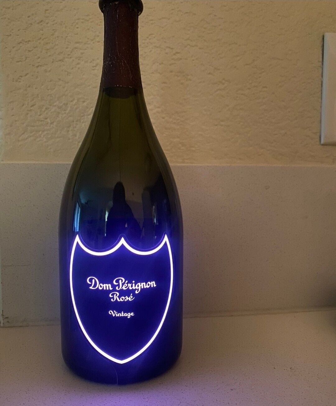 1 EMPTY Bottle Dom Perignon Rose  Champagne Light Up 750 ML OLD VINTAGE DESIGNE 
