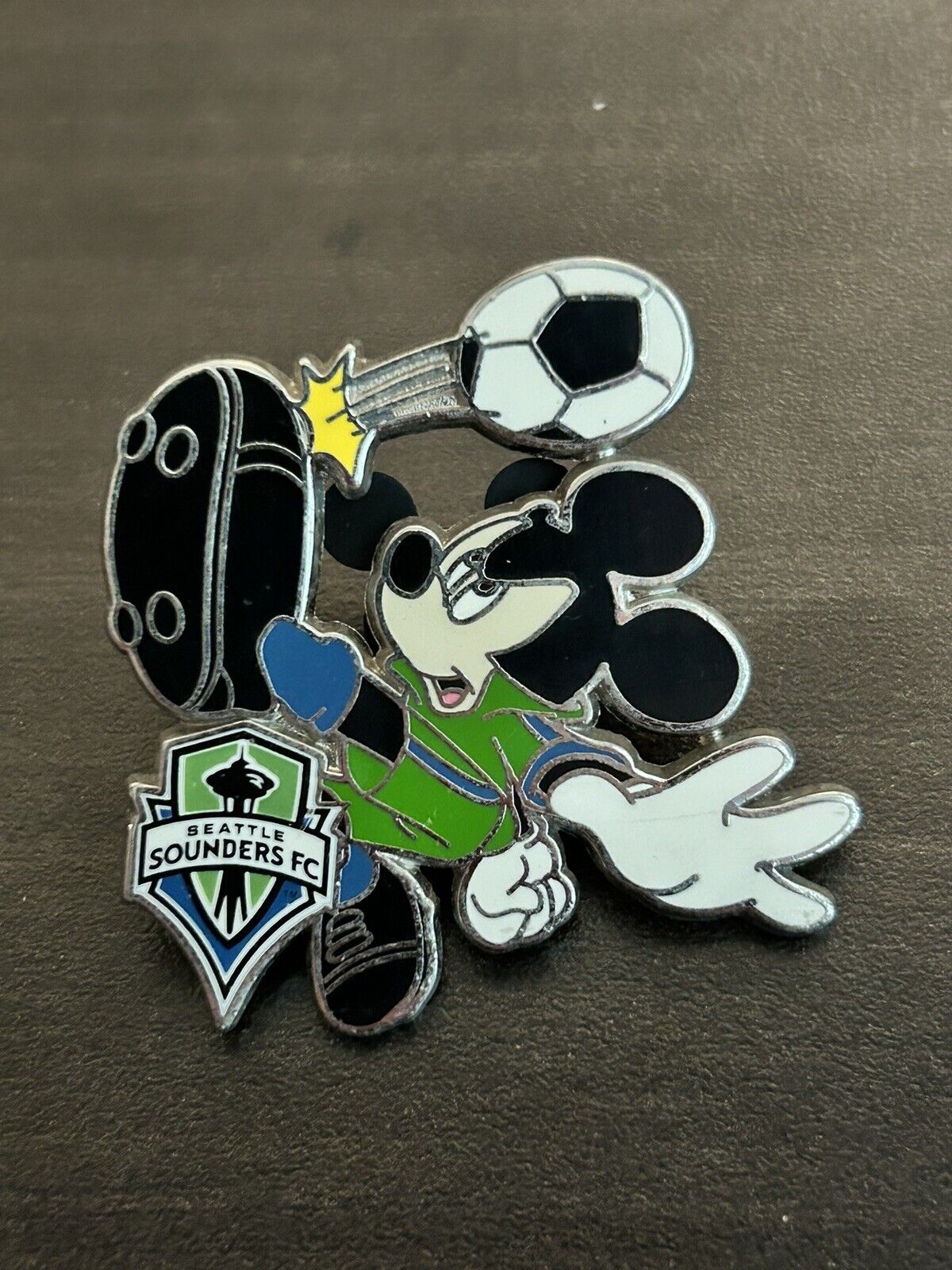Disney Pin - Mickey Soccer Teams - Seattle Sounders FC - 122799