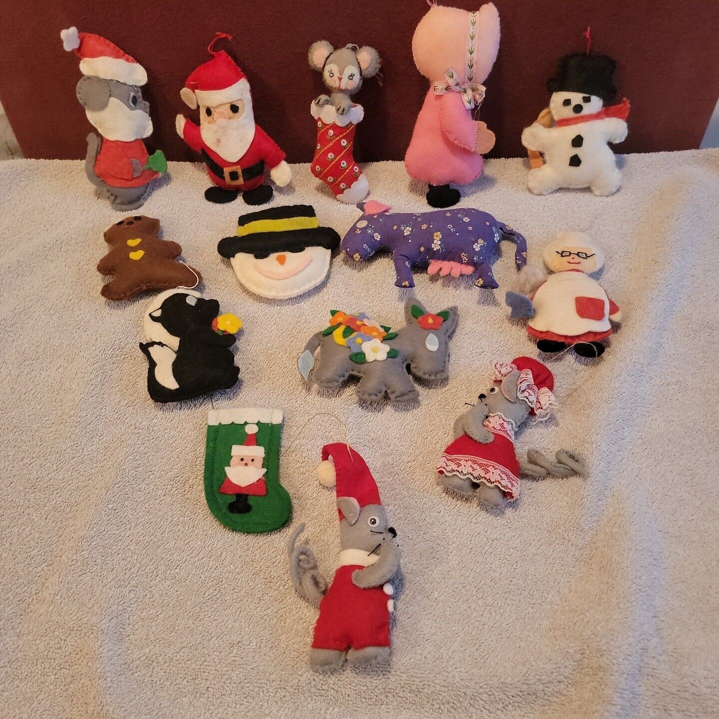 Lot of 14 Vtg Felt Christmas Ornaments Snowmen Mice Skunk Santa Mrs Claus Donkey