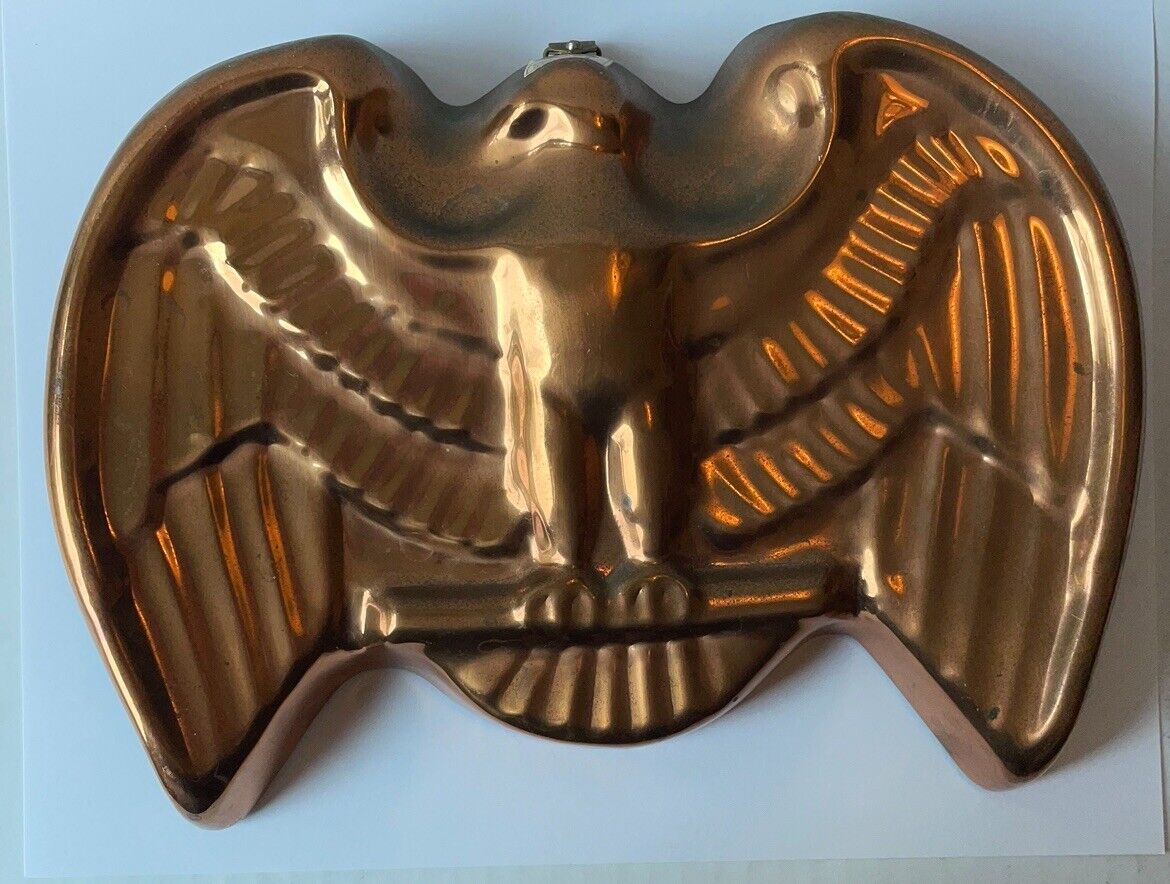 Vintage Eagle Copper Tin Mold ,Made in Korea By DAEWOO 10”x 7”