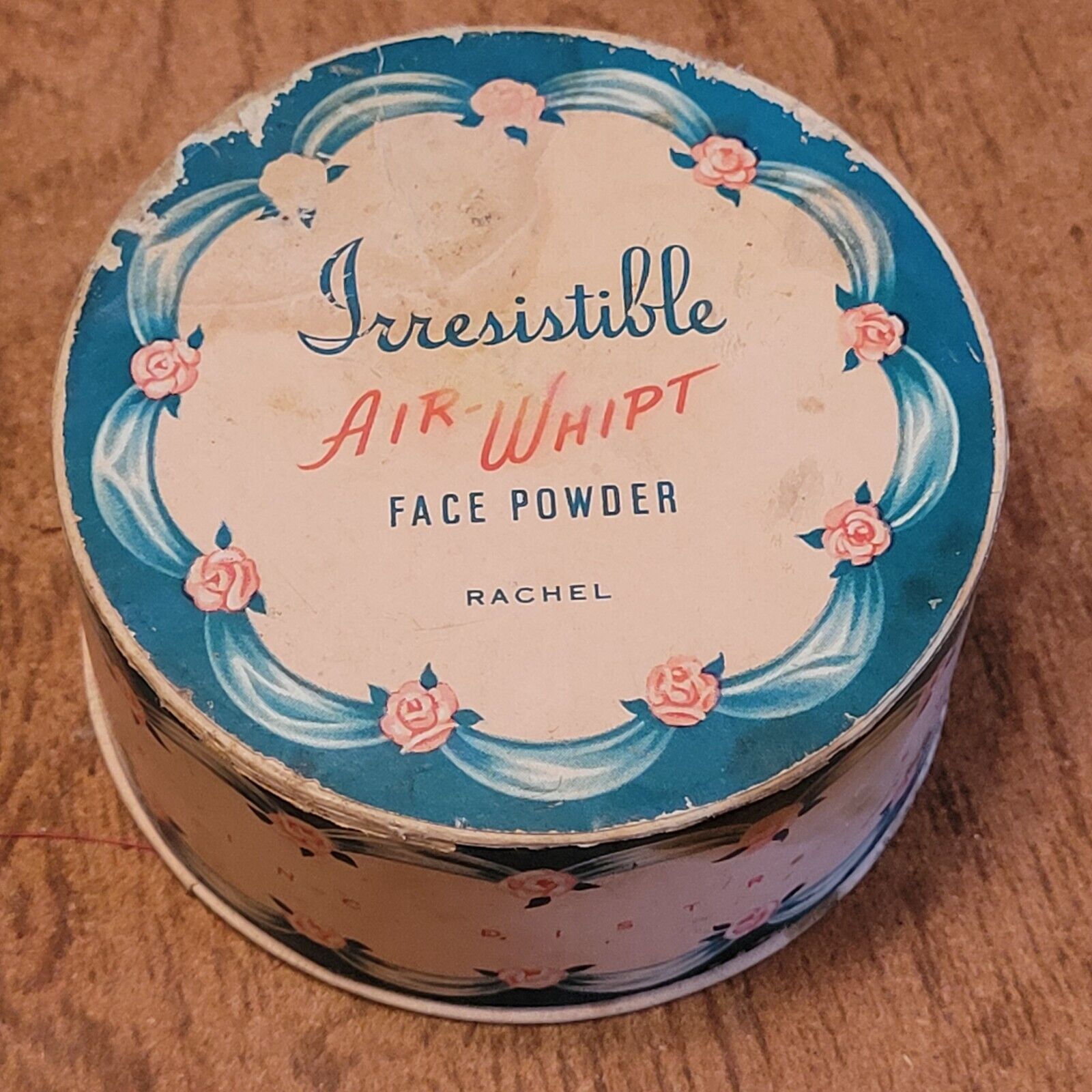 Vtg Irresistible Air-Whipt Face Powder Soft Ivory Sealed NOS 3.5oz 1940\'s