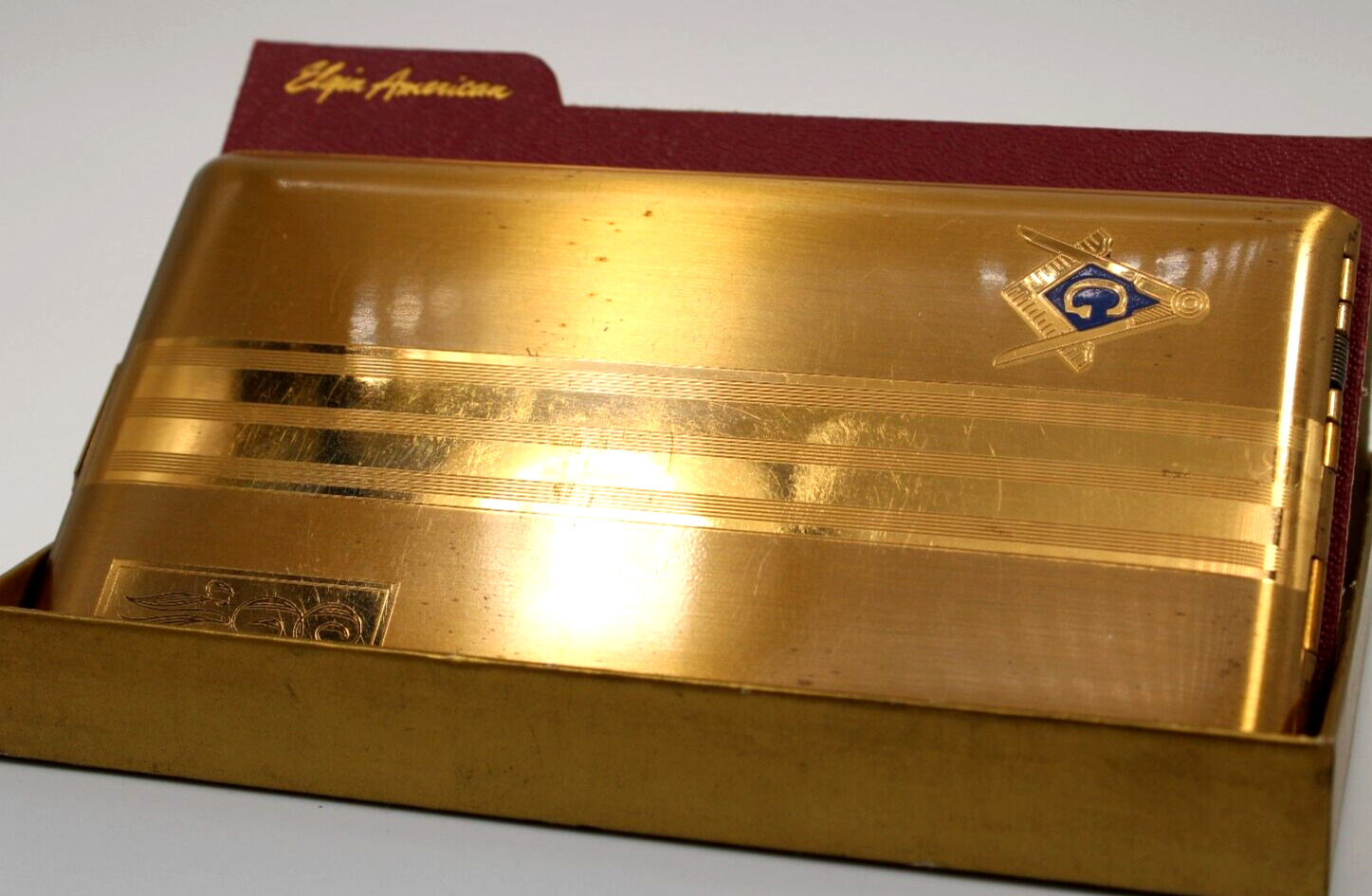 Vintage Elgin American Gold-tone Cigarette Case w/ Free Mason Badge - 1940's