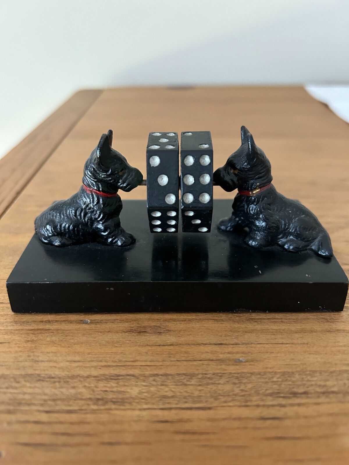 Hubley Vintage Scottish Terrier Dogs Spinning Dice /Doggy Dice Paperweight