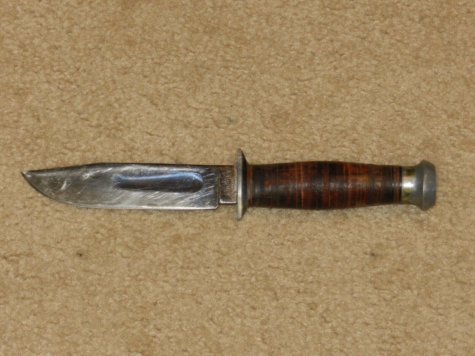 Vintage Kinfolks USA Fixed Blade Fighting Knife Leather Handle