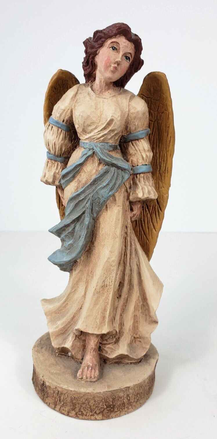 Vintage Wood World Virginia Standing Angel Figurine WW 1989 Folk Art 10\