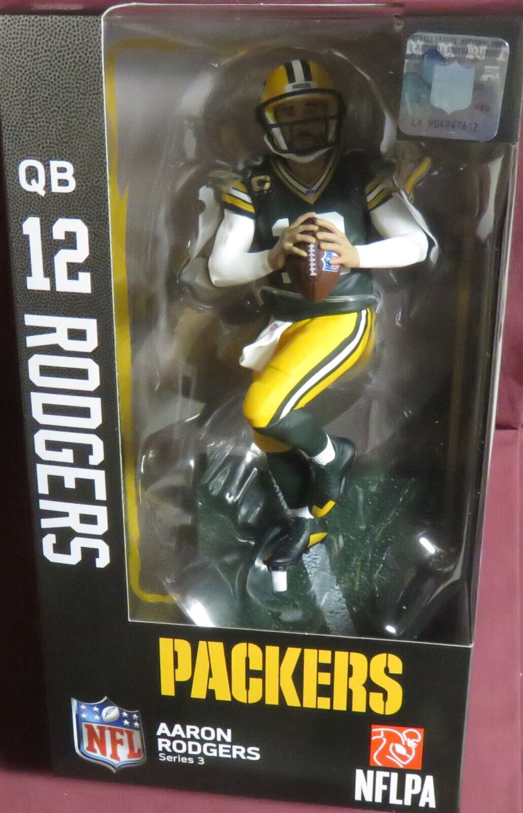 AARON RODGERS, GREEN BAY PACKERS,  2022 IMPORTS DRAGON FIGURE, GREEN JERSEY