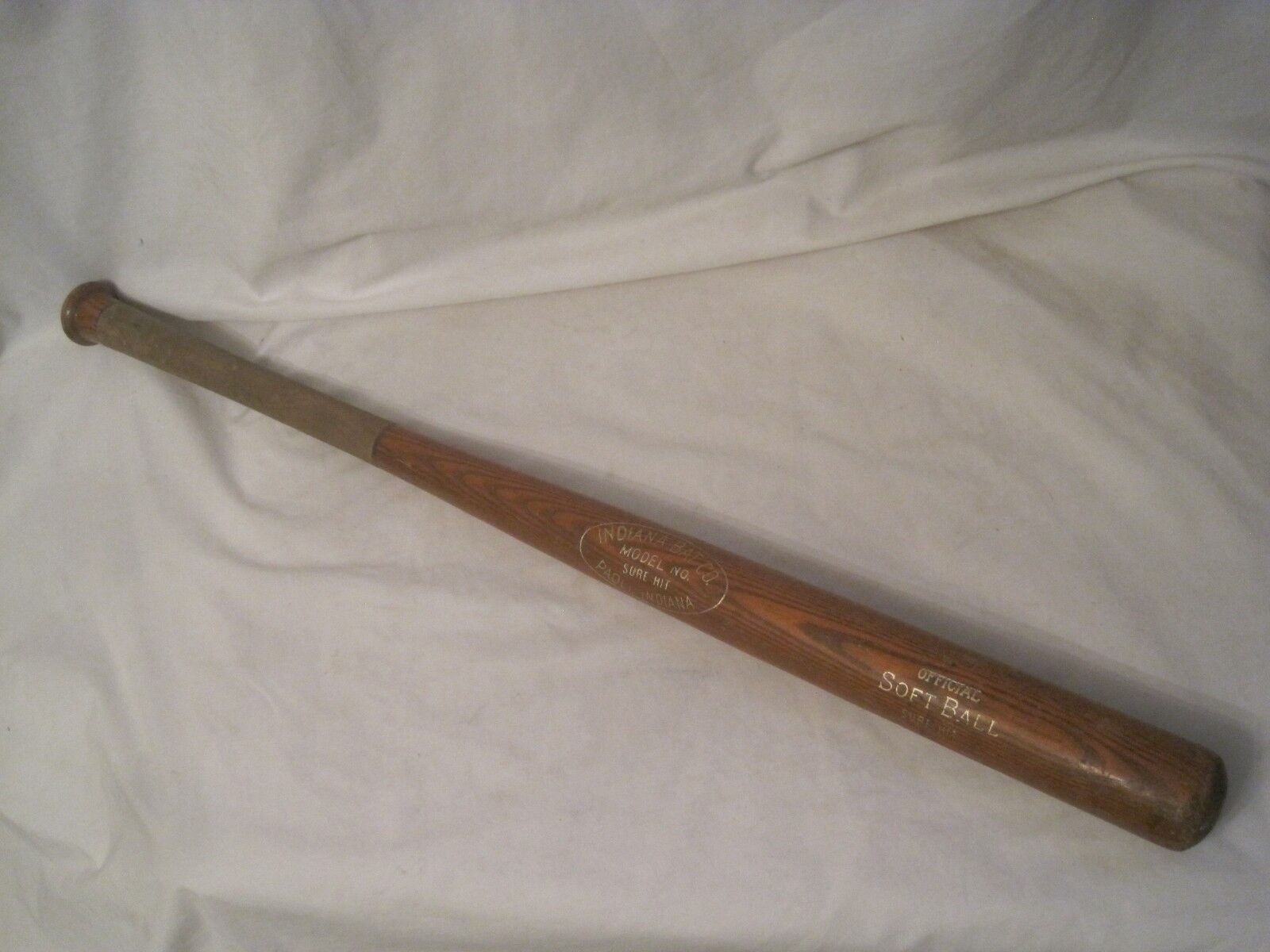 vintage Indiana Bat Co. Official Soft Ball SURE HIT Paoli wood softball antique