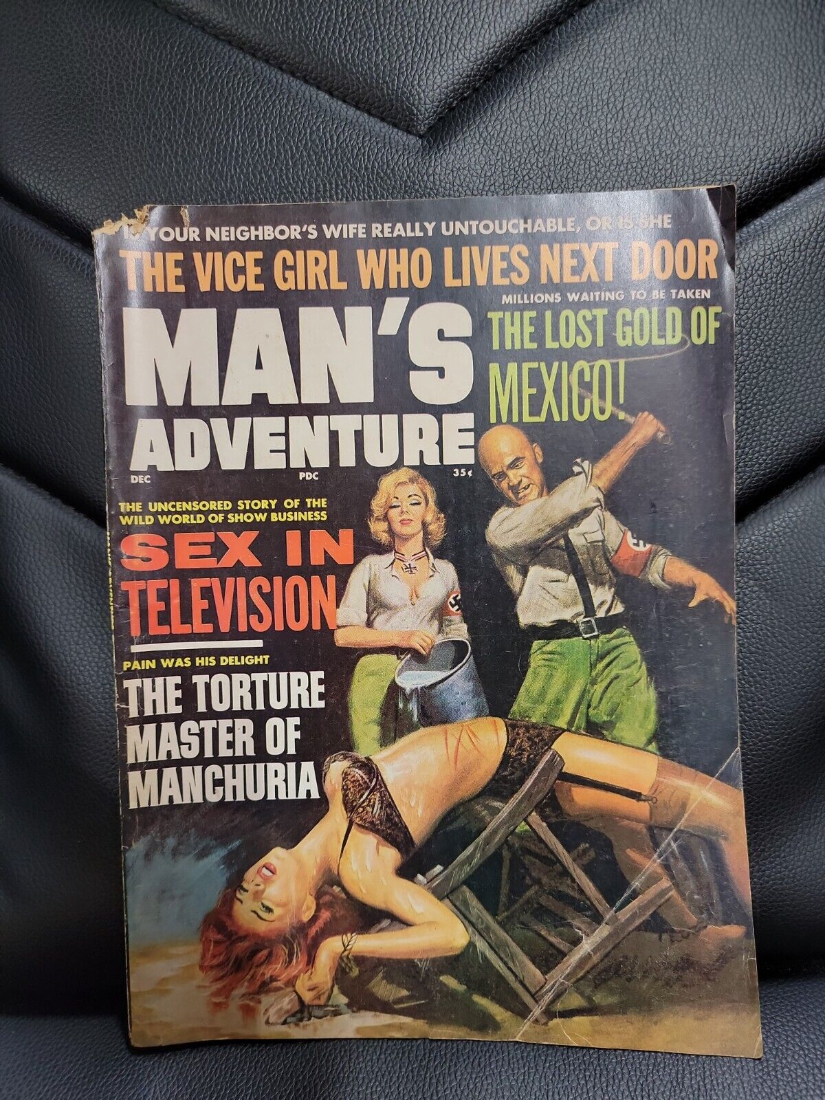 MAN'S BOOK Men's adventure magazine pulp DECEMBER 1965 RARE