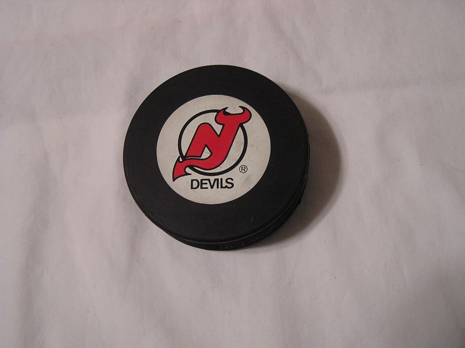 New Jersey Devils Puck 