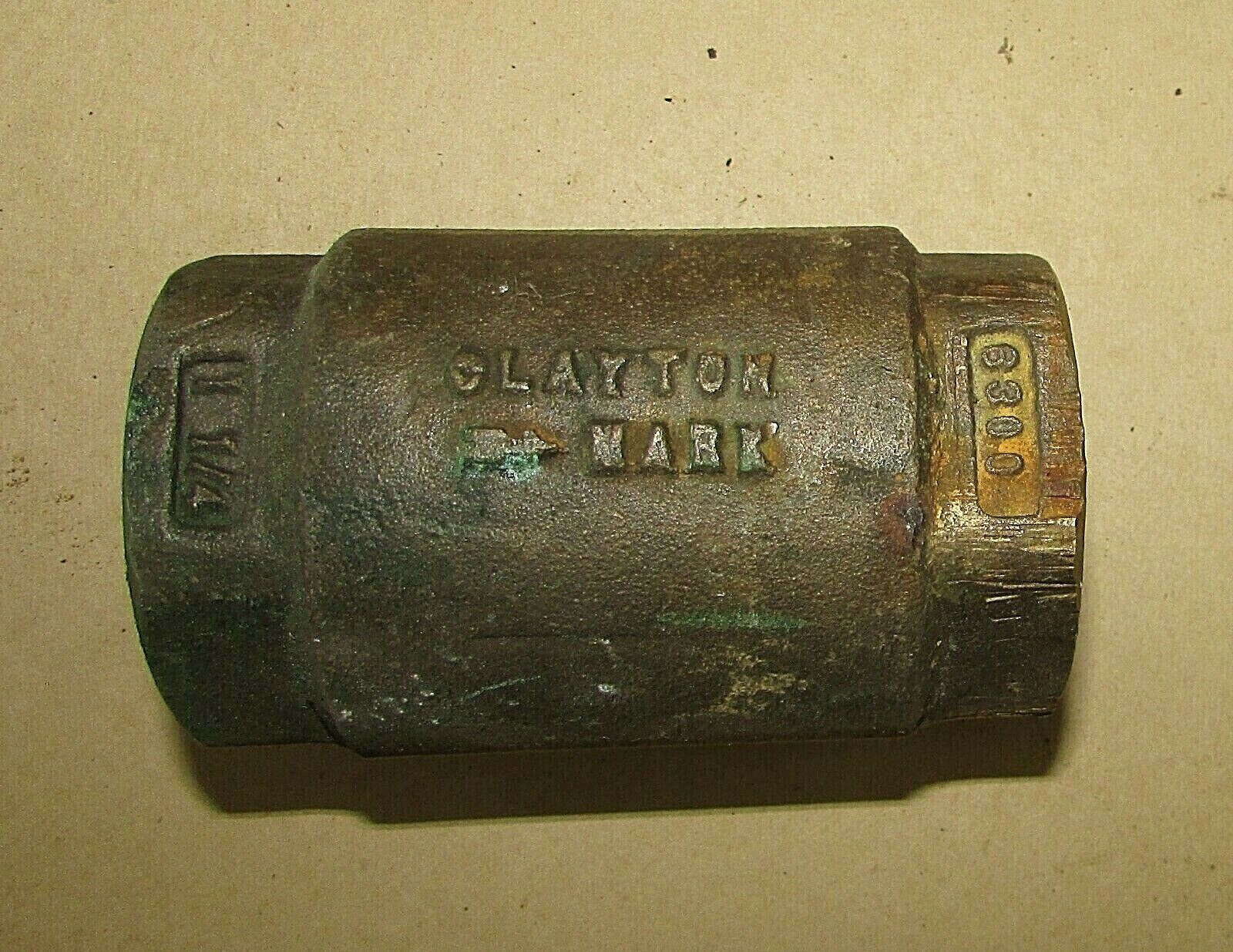 Antique Heavy Brass Clayton Mark 1-1/4\