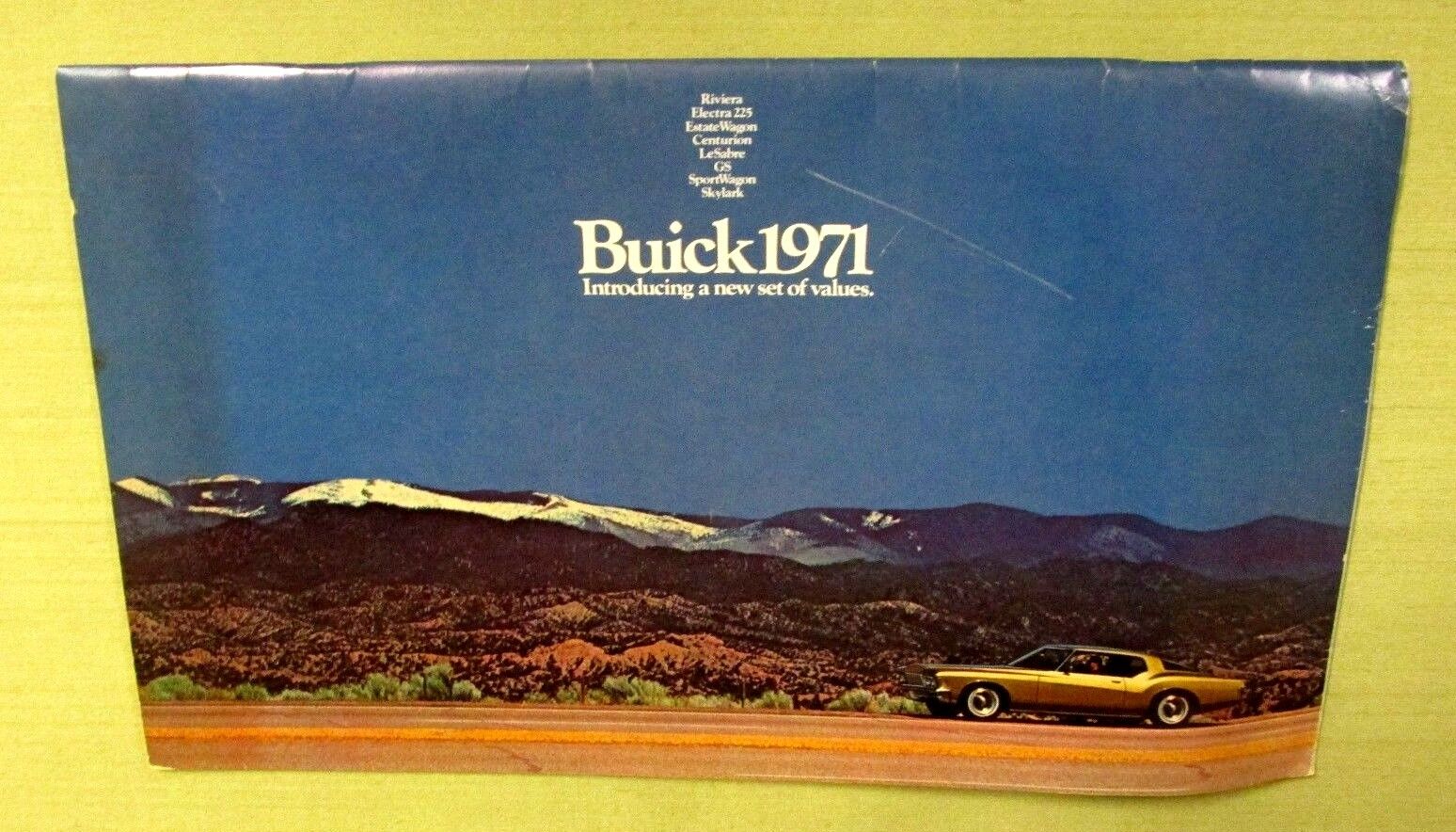 Original 1971 BUICK Full Line Sales Brochure Riviera Skylark Centurion GS 46 pgs