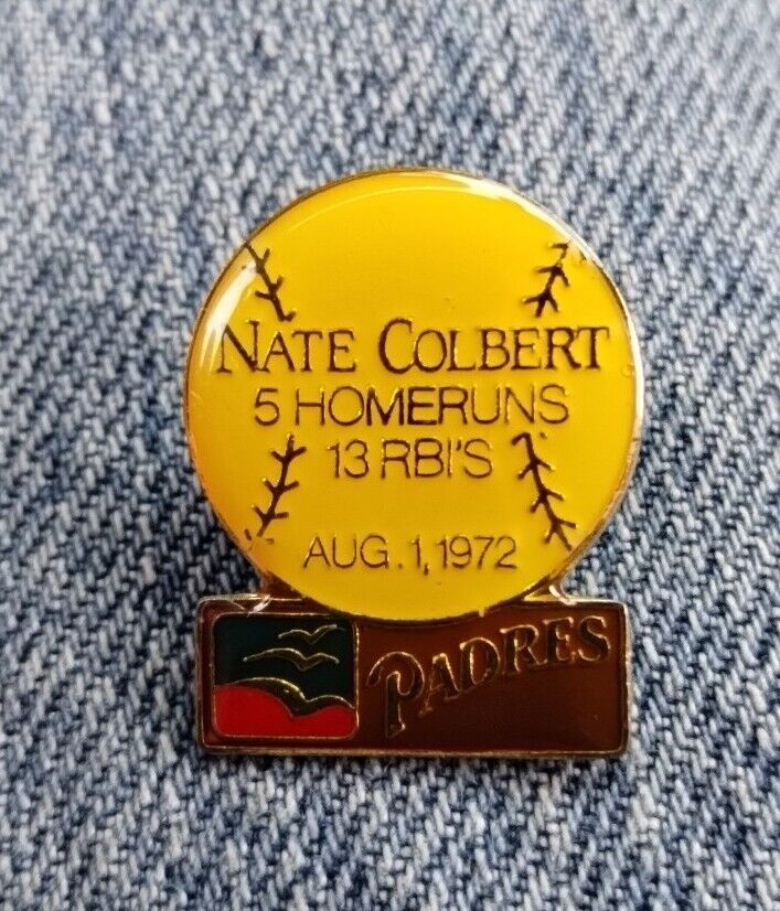 Vintage SAN DIEGO PADRES NATE COLBERT 5 HRS 13 RBIS AUG. 1st 1972 HAT LAPEL PIN
