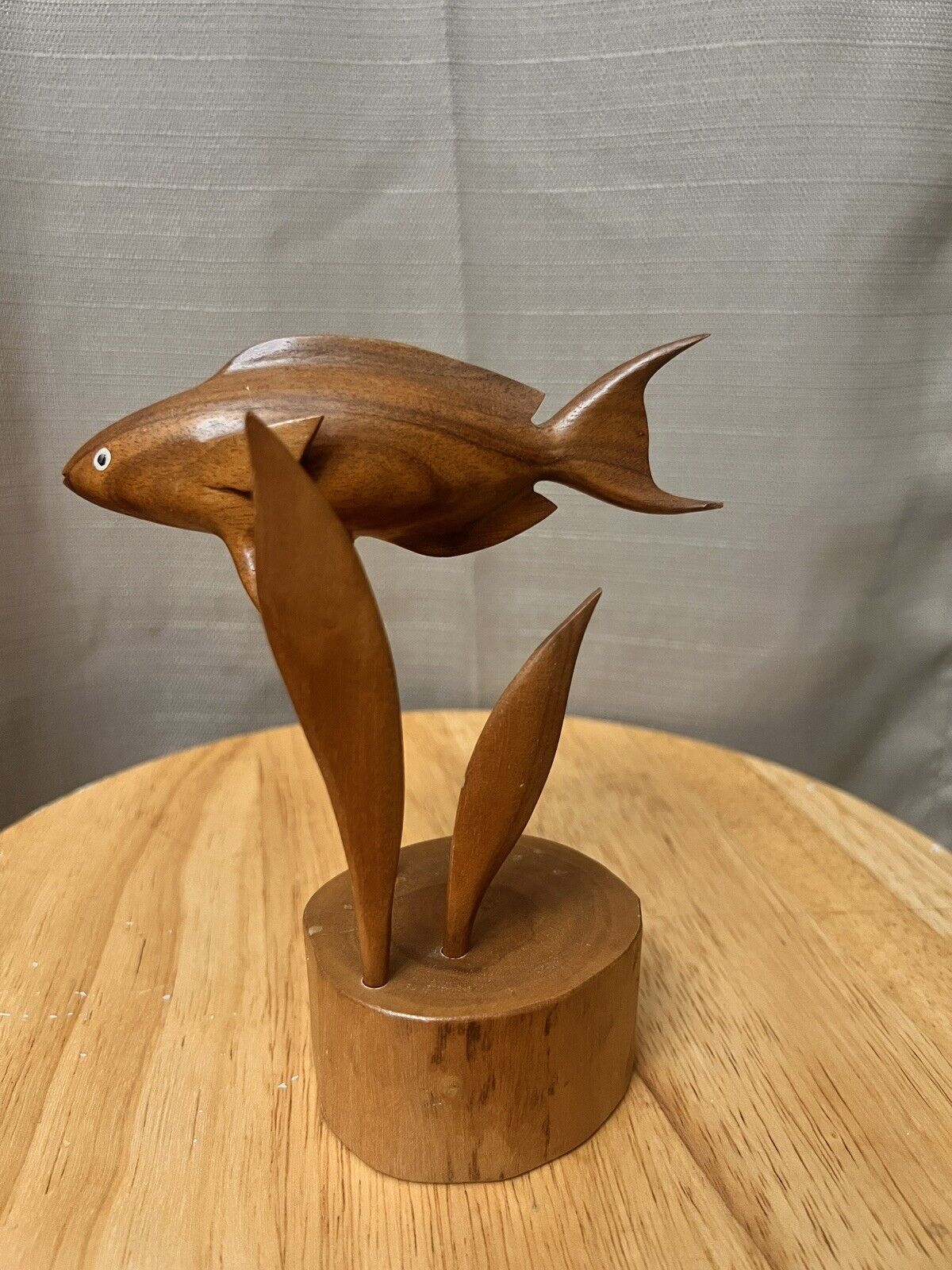 Vintage Hand Carved Milo Wood Stand Up Fish Sculpture Made In Hawaii