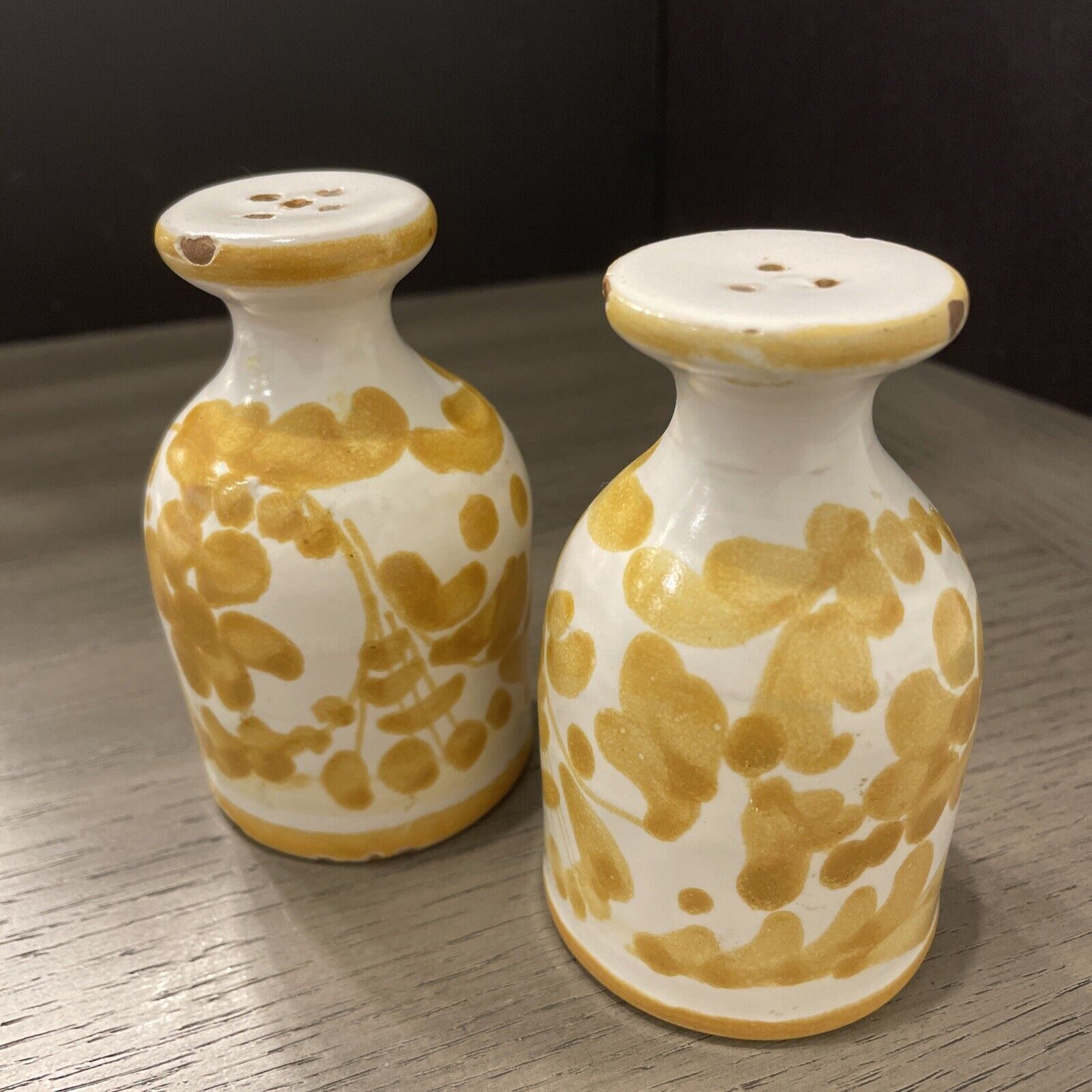Vtg HH Italy Salt & Pepper Shakers Pottery Hand Made Mustard Yellow Floral
