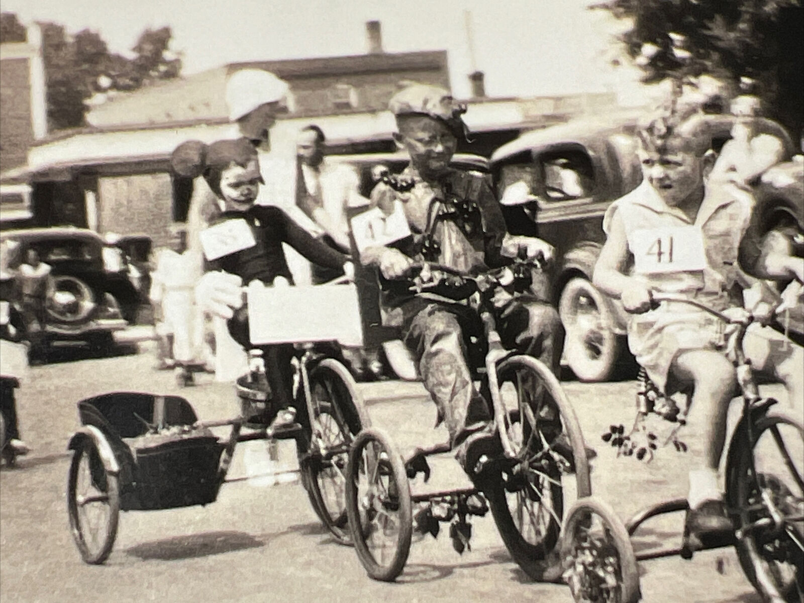 1930s TRAVERSE CITY MICHIGAN Cherry Festival Parade Kids in Costume TRICYCLES