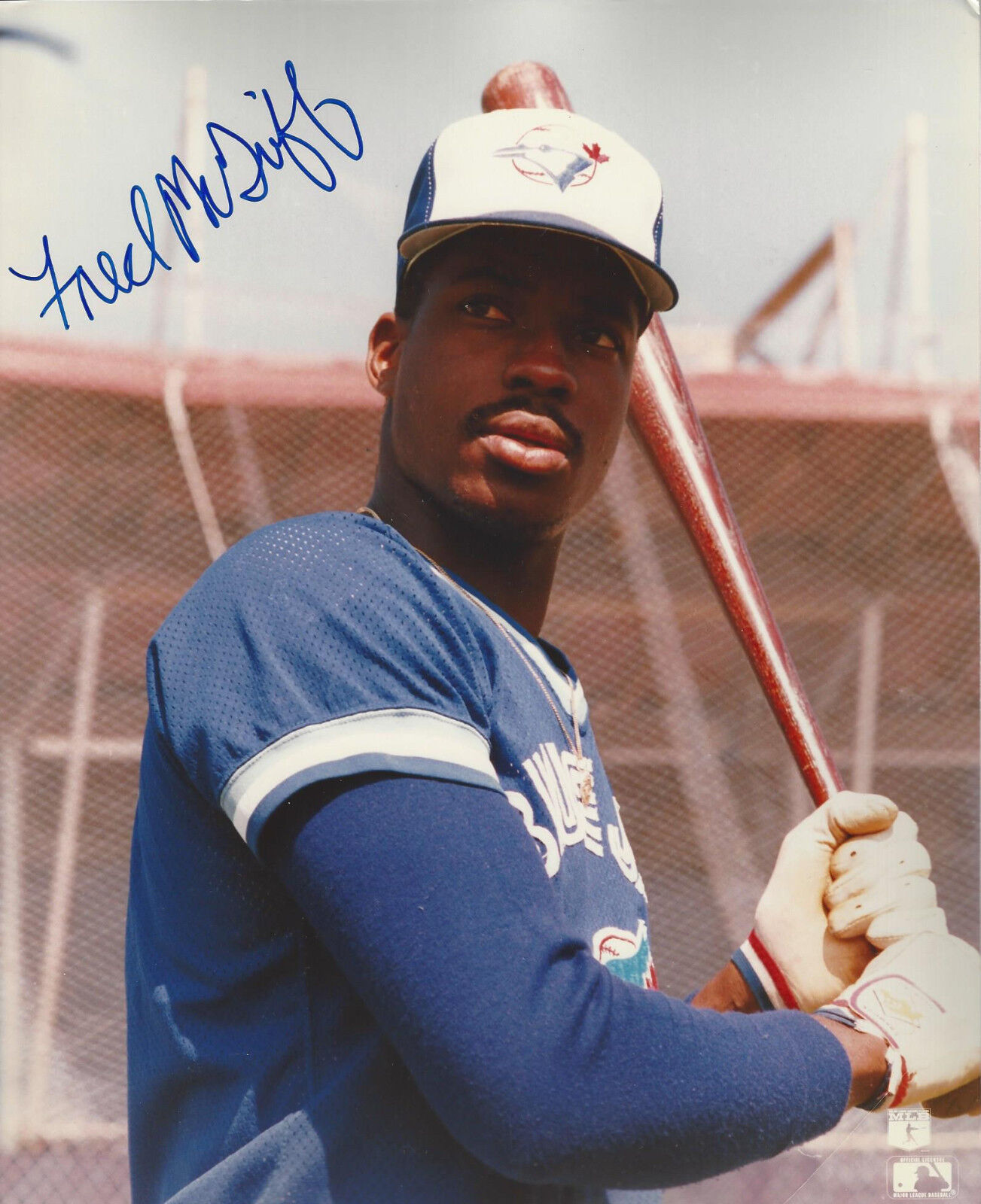 Toronto Blue Jays slugger   Fred Mcgriff autographed 8x10 color batting photo 