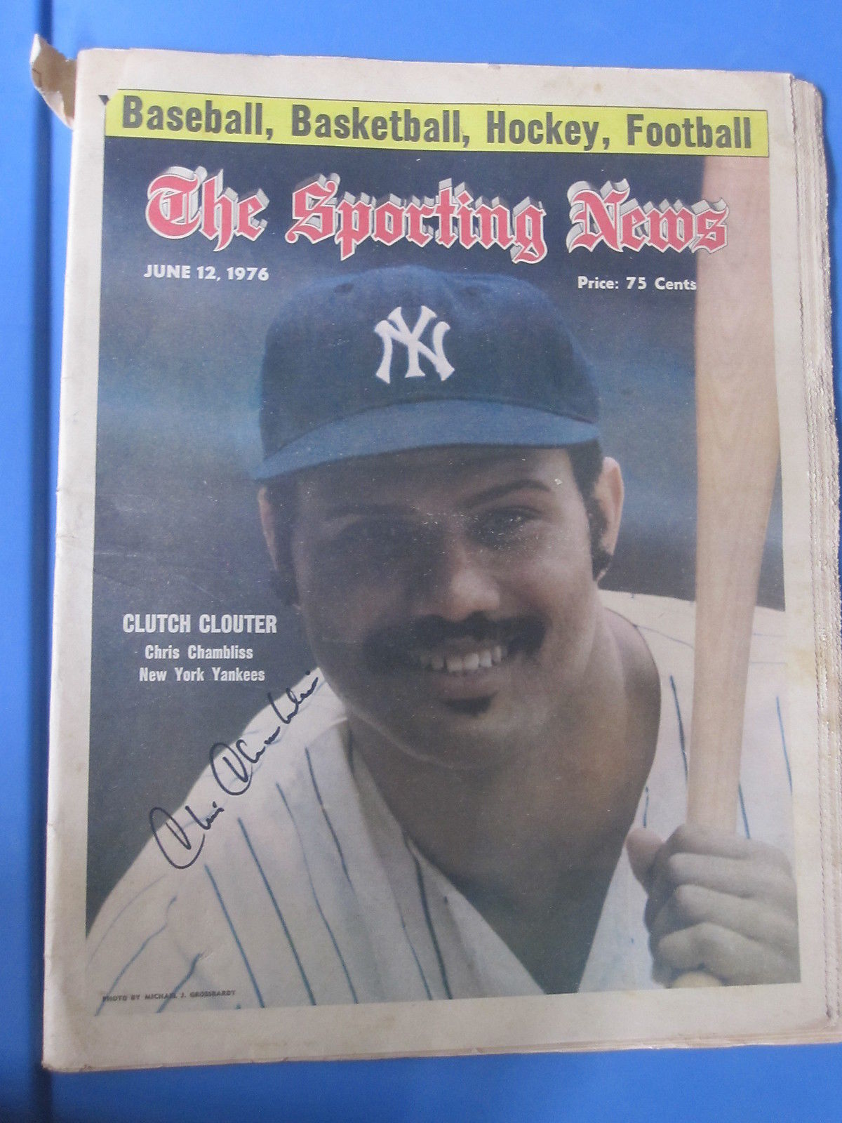 CHRIS CHAMBLISS SIGNED AUTOGRAPHED 1976 THE SPORTING NEWS New York Yankees