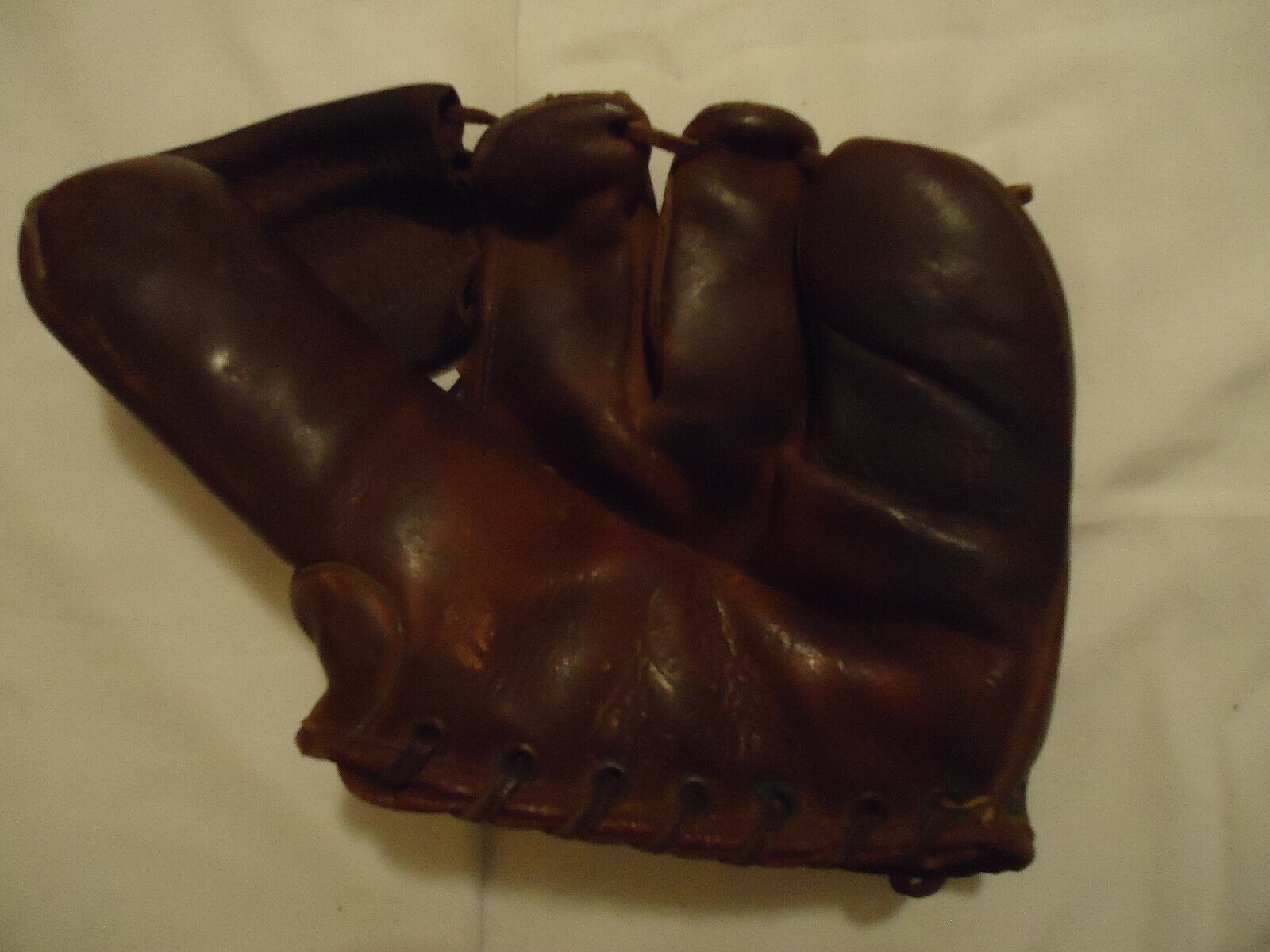 Whitey Lockman 3 finger baseball glove McGregor Sporting Goods